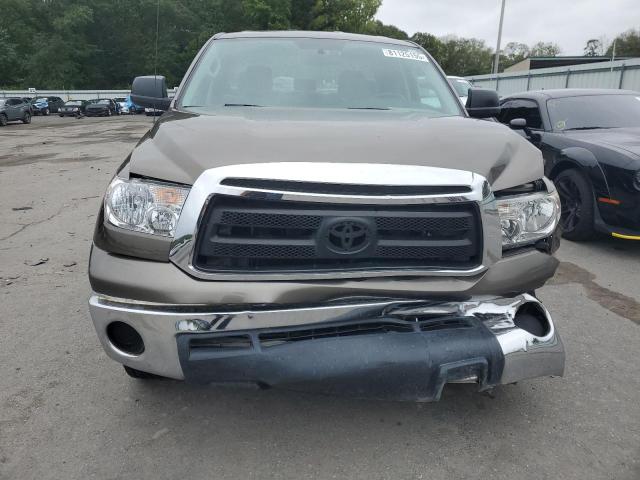 5TFRM5F10BX024317 - 2011 TOYOTA TUNDRA DOUBLE CAB SR5 BROWN photo 5