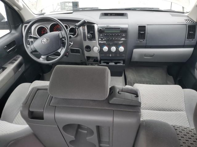 5TFRM5F10BX024317 - 2011 TOYOTA TUNDRA DOUBLE CAB SR5 BROWN photo 8