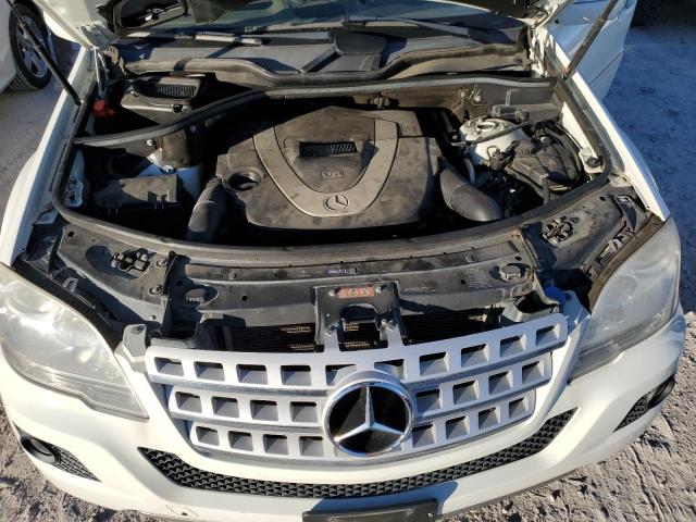 4JGBB8GB4AA558286 - 2010 MERCEDES-BENZ ML 350 4MATIC WHITE photo 11