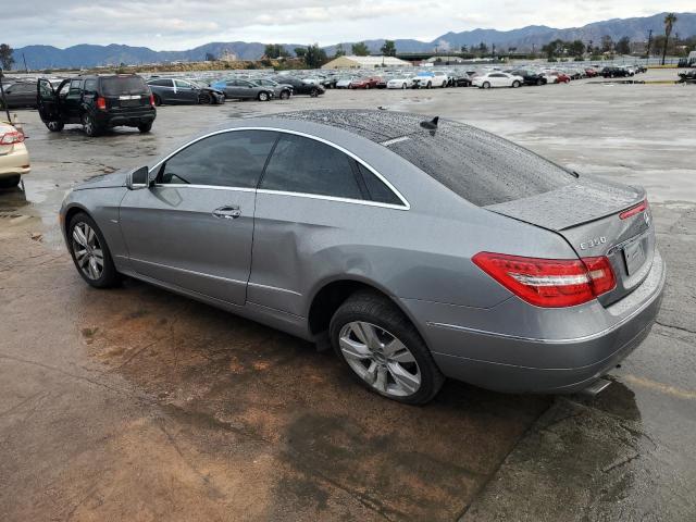 WDDKJ5KB9CF177462 - 2012 MERCEDES-BENZ E 350 GRAY photo 2