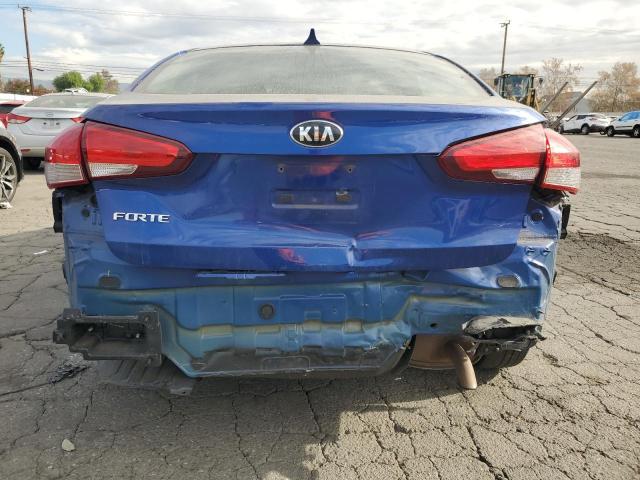 3KPFK4A74HE030077 - 2017 KIA FORTE LX BLUE photo 6