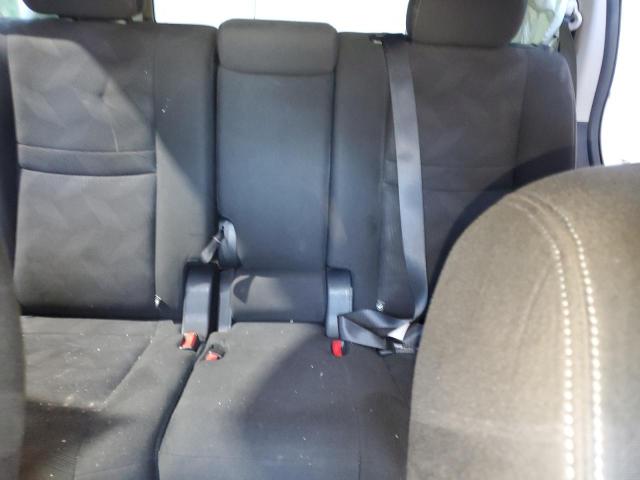 KNMAT2MV4FP532350 - 2015 NISSAN ROGUE S SILVER photo 10