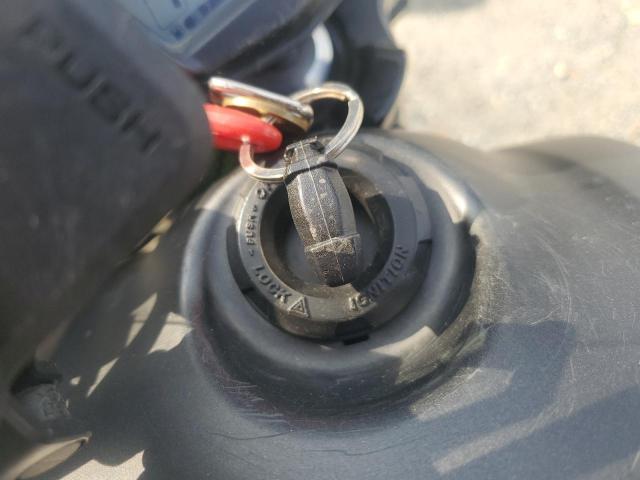 JKAENED16HDA00366 - 2017 KAWASAKI EN650 D BLACK photo 8