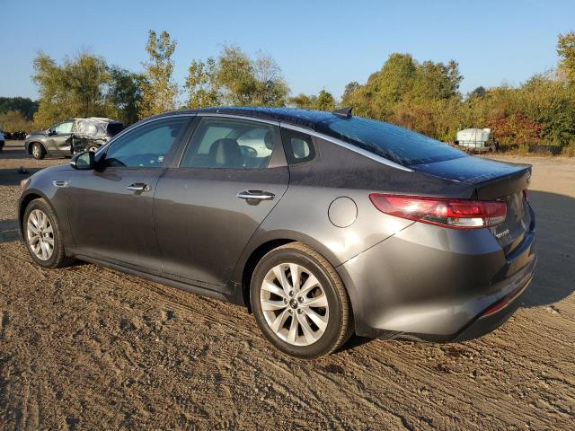 5XXGT4L33JG217884 - 2018 KIA OPTIMA LX ნაცრისფერი ფოტო 2