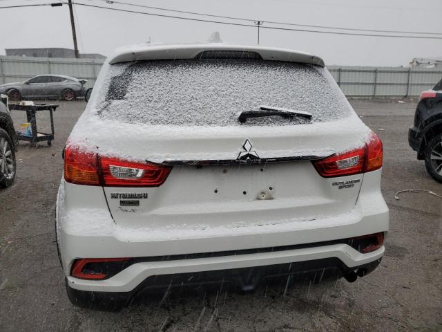 JA4AP3AU4JU016385 - 2018 MITSUBISHI OUTLANDER ES WHITE photo 6