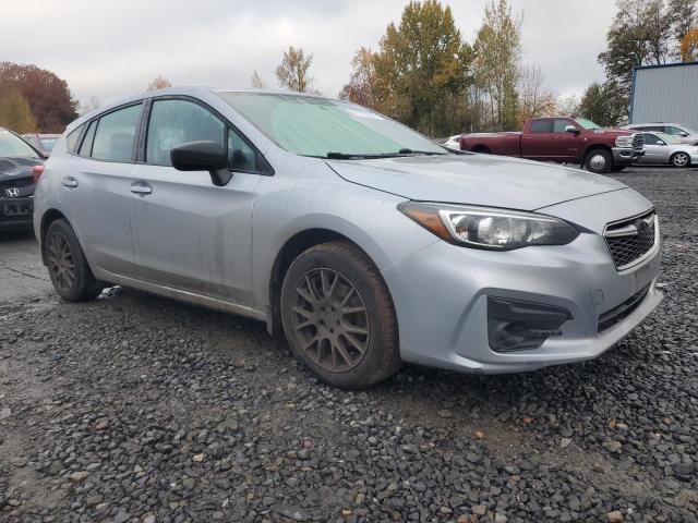 4S3GTAA65J3750279 - 2018 SUBARU IMPREZA SILVER photo 4