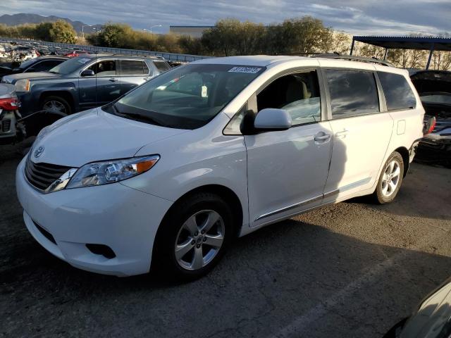 5TDKK3DC7DS372821 - 2013 TOYOTA SIENNA LE WHITE photo 1