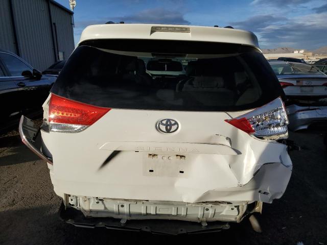 5TDKK3DC7DS372821 - 2013 TOYOTA SIENNA LE WHITE photo 6