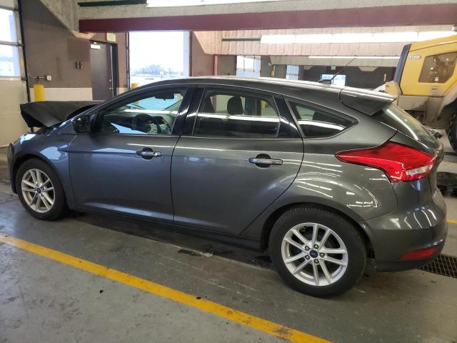 1FADP3K22JL239844 - 2018 FORD FOCUS SE GRAY photo 2