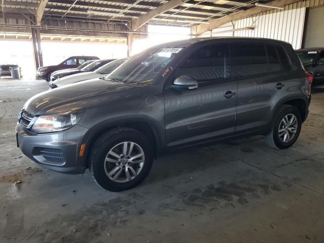 2013 VOLKSWAGEN TIGUAN S, 