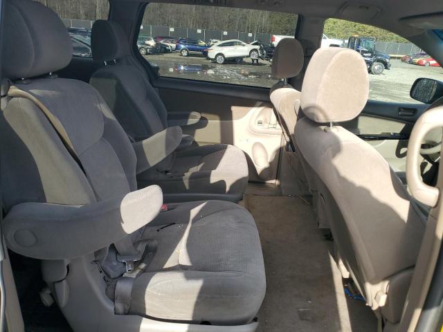 5TDZA23C84S144663 - 2004 TOYOTA SIENNA CE GRAY photo 11