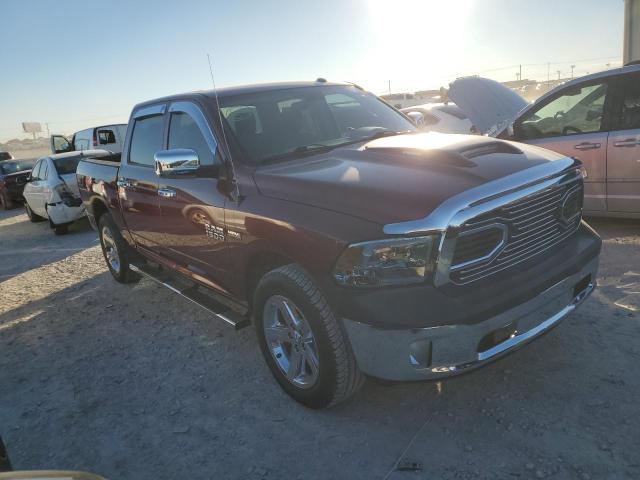 3C6RR7KT4JG173697 - 2018 RAM 1500 ST BURGUNDY photo 4