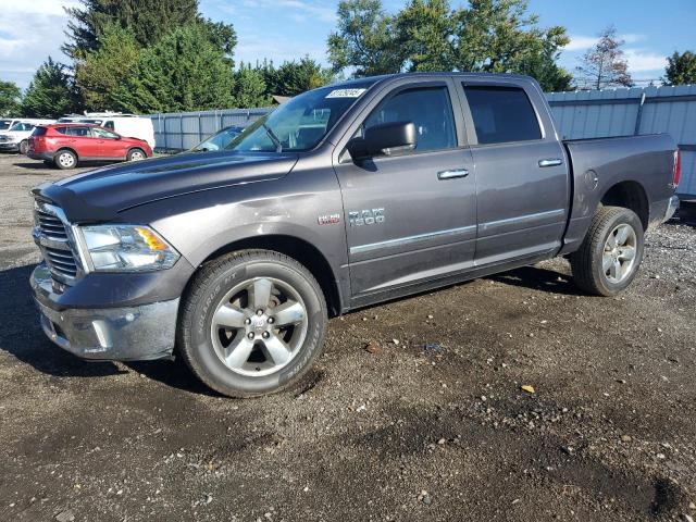2015 RAM 1500 SLT, 