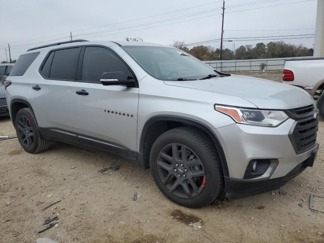 1GNERKKW3LJ134063 - 2020 CHEVROLET TRAVERSE PREMIER SILVER photo 4