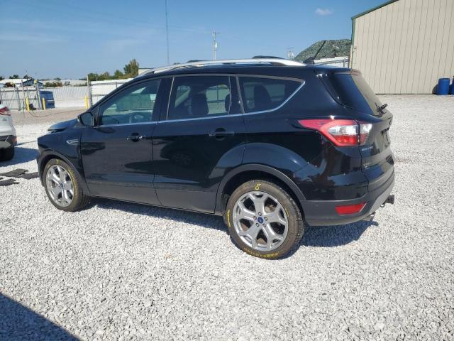 1FMCU0J98JUB04921 - 2018 FORD ESCAPE TITANIUM 黑色 照片 2