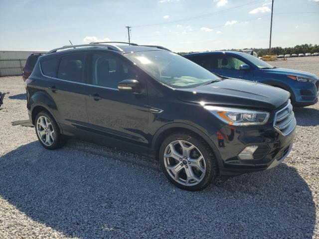 1FMCU0J98JUB04921 - 2018 FORD ESCAPE TITANIUM 黑色 照片 4