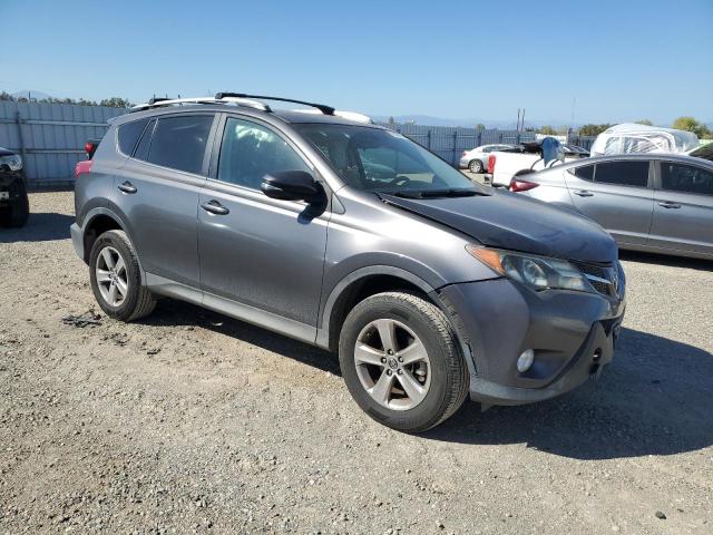 2T3WFREV1FW139320 - 2015 TOYOTA RAV4 XLE GRAY photo 4
