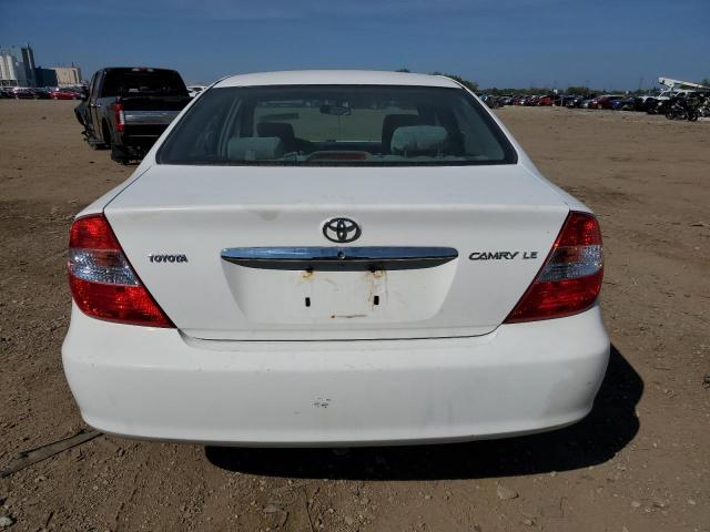4T1BE32K52U032119 - 2002 TOYOTA CAMRY LE WHITE photo 6