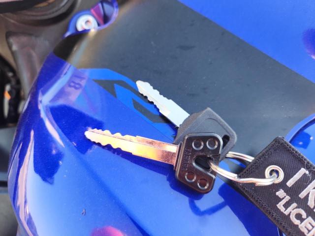 JYARJ28E9KA003973 - 2019 YAMAHA YZFR6 蓝色 照片 8