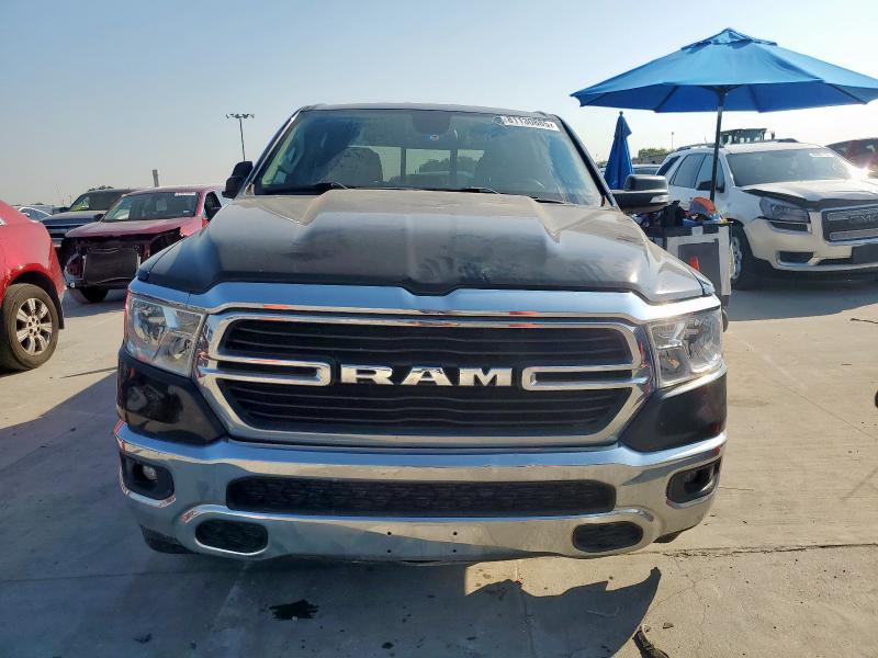 1C6SRFFT5KN646523 - 2019 RAM 1500 BIG HORN/LONE STAR BLACK photo 5