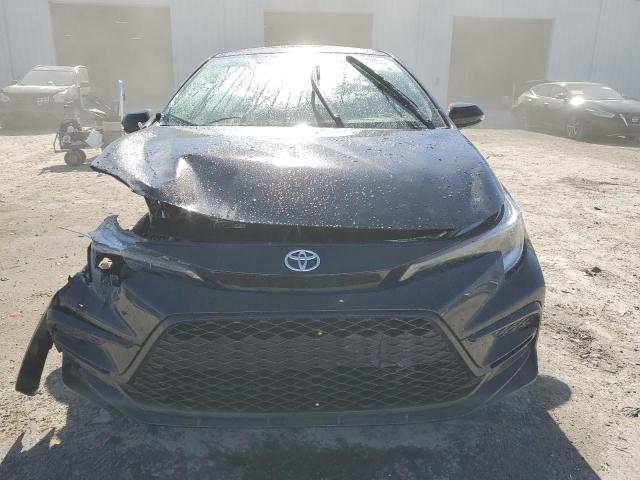 5YFT4MCE2RP174400 - 2024 TOYOTA COROLLA XSE BLACK photo 5