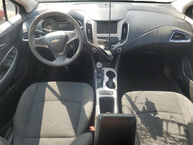 1G1BC5SMXJ7105756 - 2018 CHEVROLET CRUZE LS أحمر صورة 8