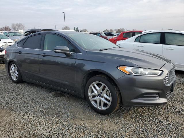 3FA6P0H71FR195922 - 2015 FORD FUSION SE GRAY photo 4