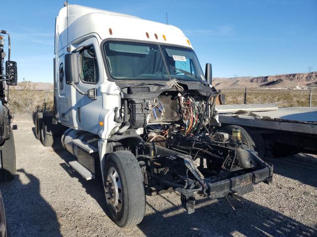 3AKBGKBG1DSFD9785 - 2013 FREIGHTLINER CASCADIA 1 WHITE photo 1