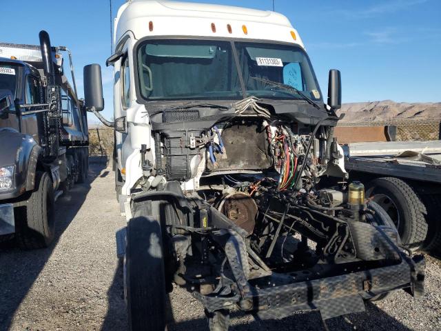 3AKBGKBG1DSFD9785 - 2013 FREIGHTLINER CASCADIA 1 WHITE photo 7