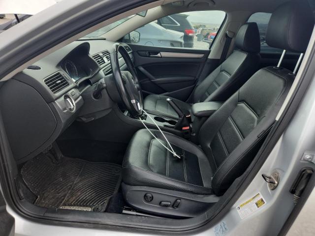 1VWAS7A35EC117978 - 2014 VOLKSWAGEN PASSAT S SILVER photo 7