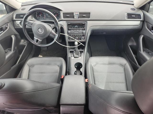 1VWAS7A35EC117978 - 2014 VOLKSWAGEN PASSAT S SILVER photo 8