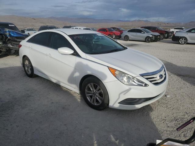 5NPEB4AC4EH822343 - 2014 HYUNDAI SONATA GLS WHITE photo 4