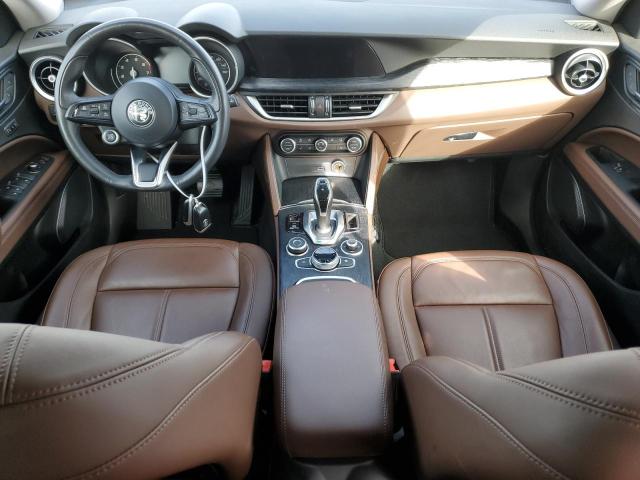 ZASPAJAN9M7D08865 - 2021 ALFA ROMEO STELVIO SPORT Grün Foto 8