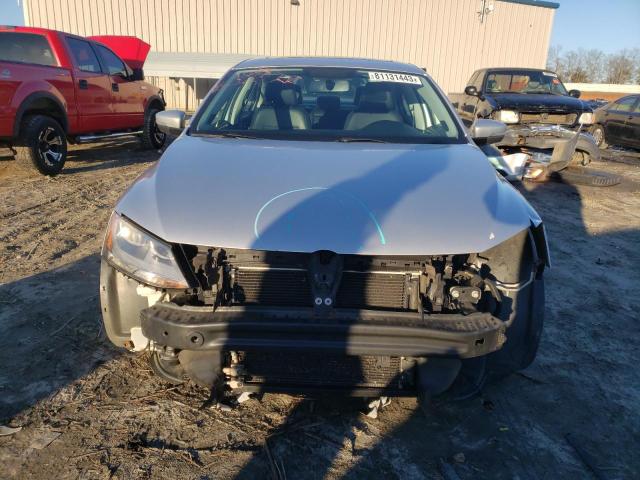 3VWLL7AJ8EM399584 - 2014 VOLKSWAGEN JETTA TDI SILVER photo 5