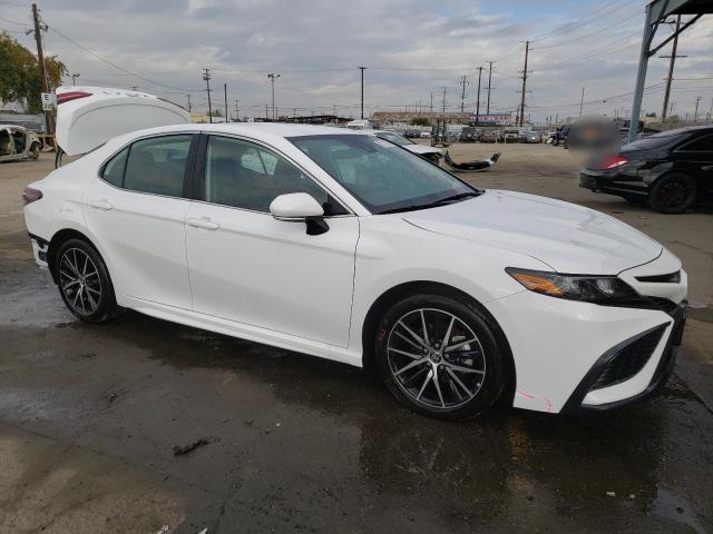 4T1G11AK9PU820531 - 2023 TOYOTA CAMRY SE NIGHT SHADE WHITE photo 4