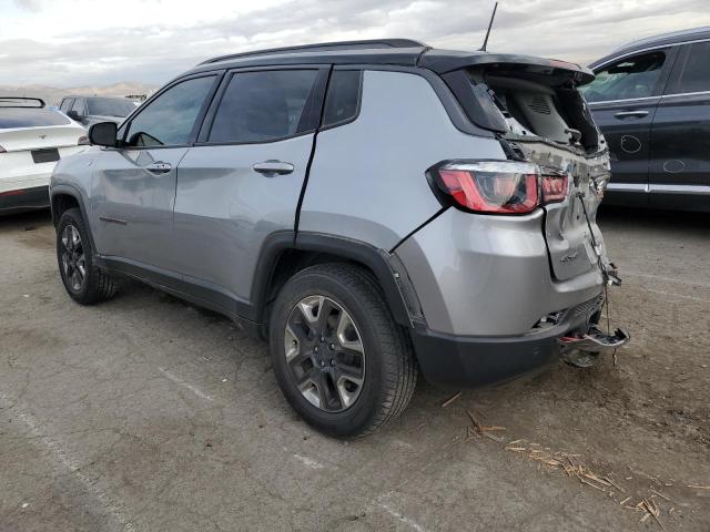 3C4NJDDB7JT206331 - 2018 JEEP COMPASS TRAILHAWK SILVER photo 2