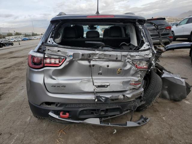 3C4NJDDB7JT206331 - 2018 JEEP COMPASS TRAILHAWK SILVER photo 6