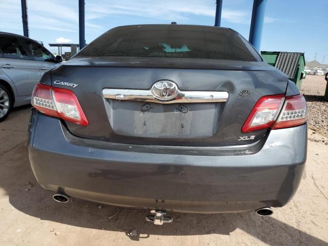 4T1BK3EK4BU631324 - 2011 TOYOTA CAMRY SE Сұр фото 6