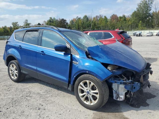 1FMCU9GDXJUB38469 - 2018 FORD ESCAPE SE BLUE photo 4