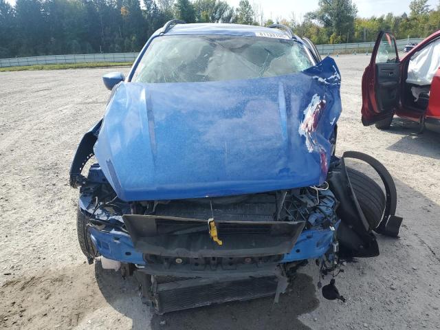 1FMCU9GDXJUB38469 - 2018 FORD ESCAPE SE BLUE photo 5