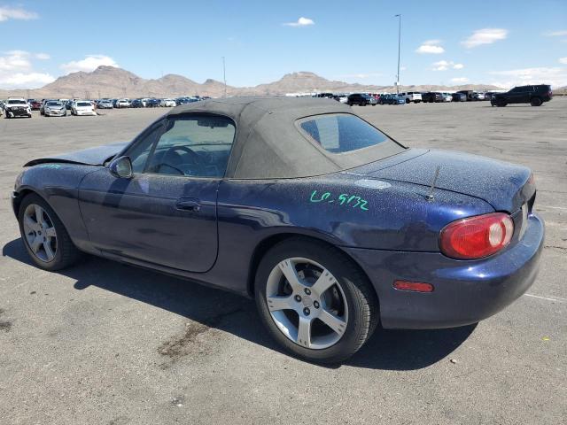 JM1NB353530306071 - 2003 MAZDA MX-5 MIATA BASE BLUE photo 2