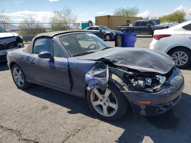 JM1NB353530306071 - 2003 MAZDA MX-5 MIATA BASE BLUE photo 4