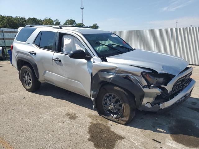 JTEVA5BR6S5033078 - 2025 TOYOTA 4RUNNER SR5 SILVER photo 4