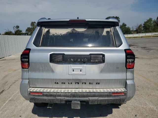 JTEVA5BR6S5033078 - 2025 TOYOTA 4RUNNER SR5 SILVER photo 6