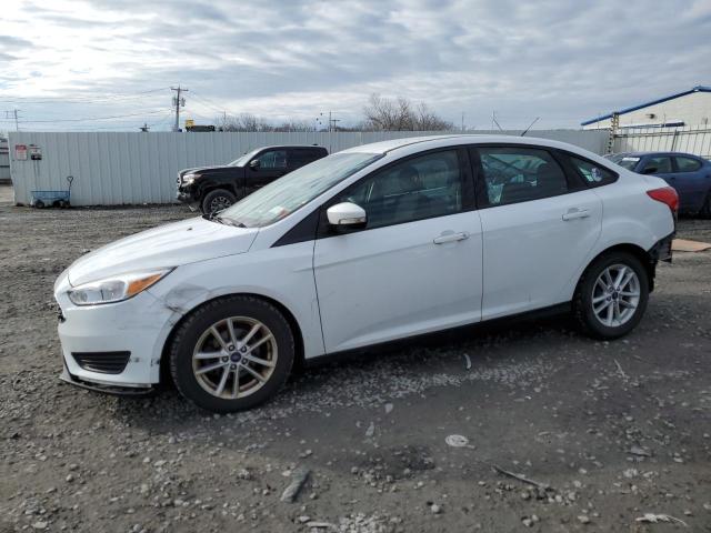 1FADP3F20HL203638 - 2017 FORD FOCUS SE WHITE photo 1