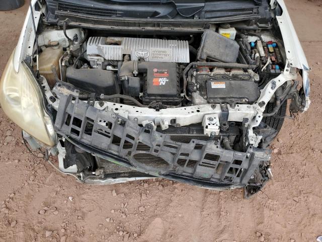 JTDKN3DUXE1805272 - 2014 TOYOTA PRIUS WHITE photo 11