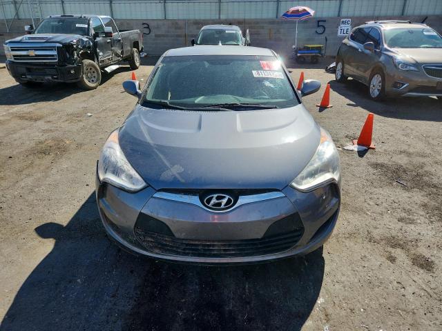 KMHTC6AD5GU256304 - 2016 HYUNDAI VELOSTER ნაცრისფერი ფოტო 5
