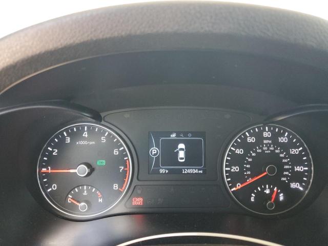 5XXGU4L3XGG035332 - 2016 KIA OPTIMA EX WHITE photo 9