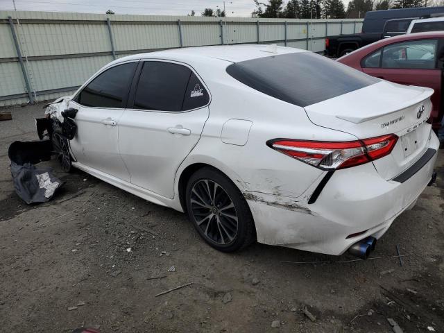 4T1G11AK5LU378549 - 2020 TOYOTA CAMRY SE WHITE photo 2