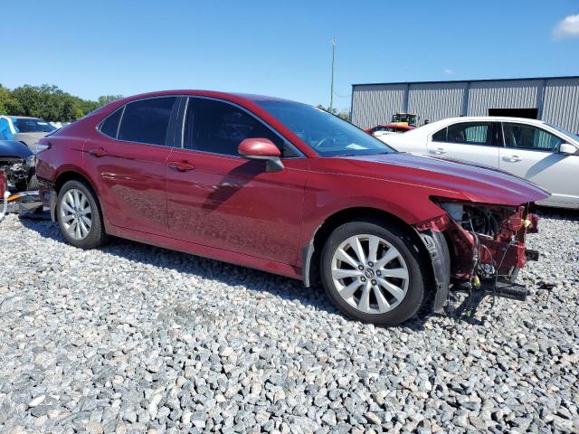 4T1B11HK4JU642695 - 2018 TOYOTA CAMRY L BURGUNDY photo 4